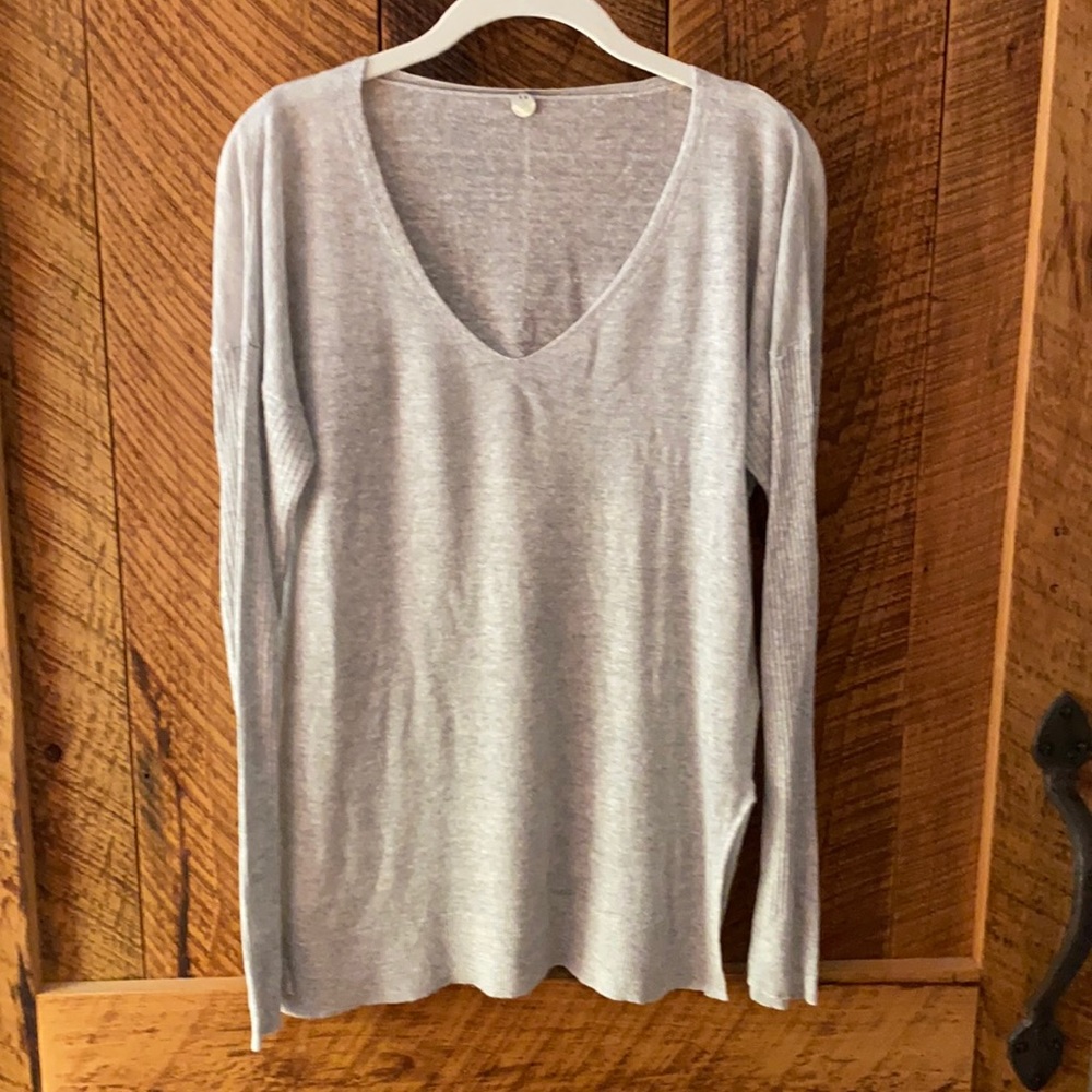 Linen/Cotton Blend Pullover Sweater, Margaret O’Leary (S). Used/Good Condition.